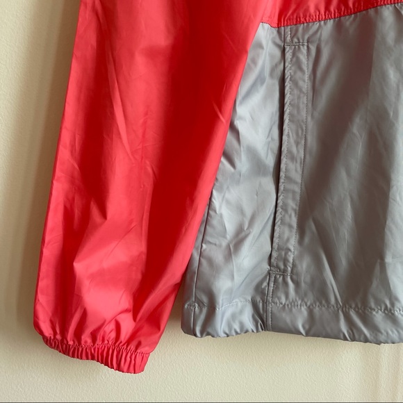 Columbia light windbreaker - Picture 5 of 11